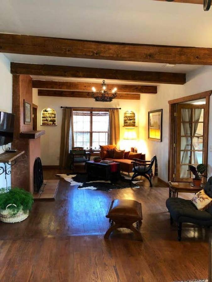 Bed and Breakfast El Viejo Adobe - Across from Sul Ross campus Alpine Exterior foto